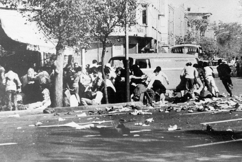 ۳ مستند مهم تاریخی درباره واقعه ۱۷ شهریور/ روایتی همه جانبه از اتفاقات “جمعه سیاه” در مستند “هشت صبح … میدان ژاله”- اخبار سینما و تئاتر – اخبار فرهنگی تسنیم