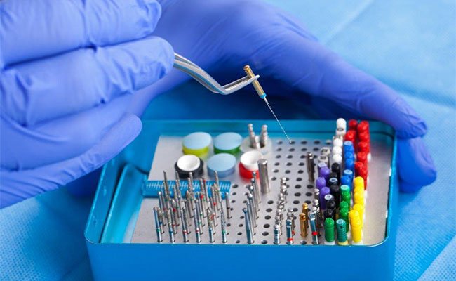 آگهی/ مواد و ابزارهای پرکاربرد در درمان پوسیدگی دندان