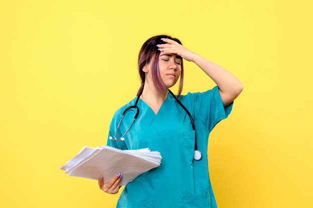 1696725287 997 آگهی مجازات اشتباه پزشکی راه چاره دلگرم کننده برای