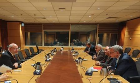 تاکید بر افزایش همکاری ها در حوزه سلامت بین ایران و لبنان