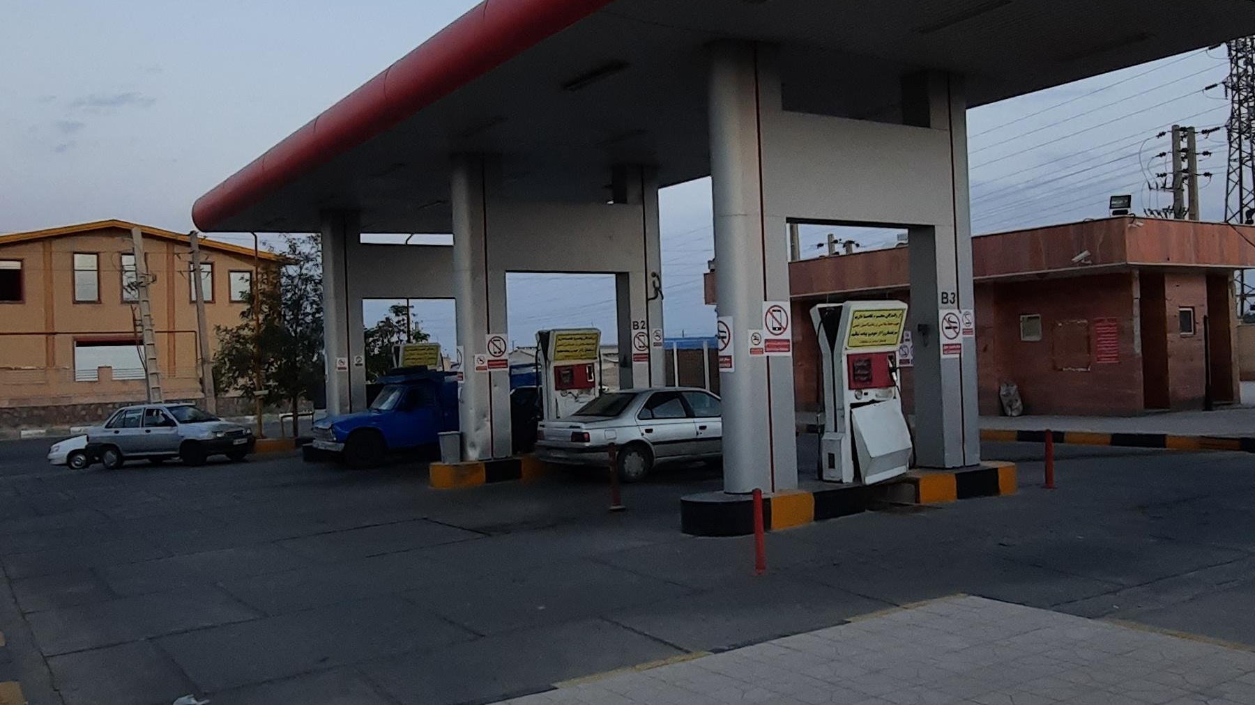 جایگاه‌های CNG از مدار خارج‌شده‌است/ اهمیت توسعه ظرفیت CNG برای کاهش ناترازی بنزین