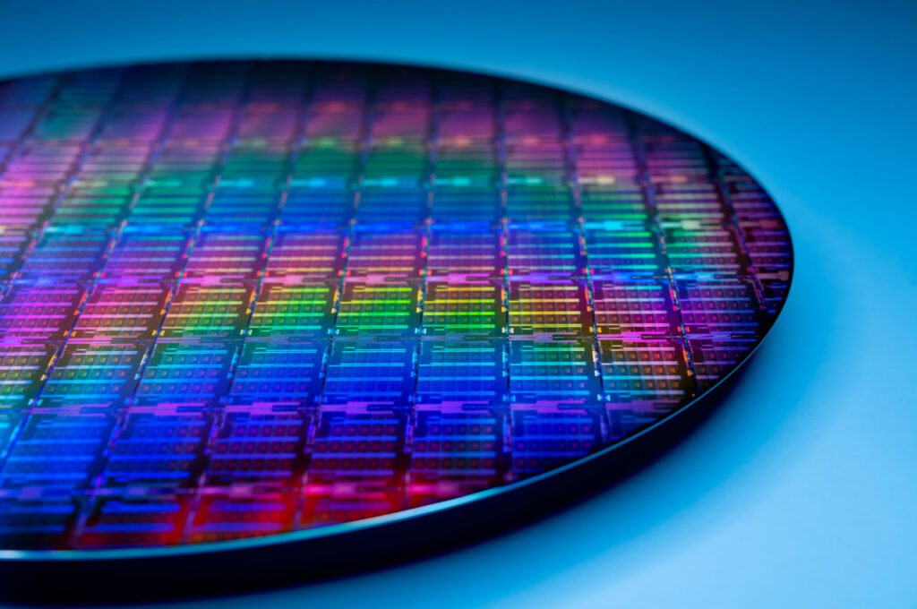 سامسونگ و TSMC تشکیل تراشههای 2 نانومتری را از سال 2025 اغاز میکنند 2 1702499771 488 سامسونگ و TSMC تشکیل تراشههای 2 نانومتری را از سال