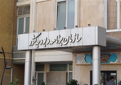 افزایش قیمت بنزین نیازمند تصمیم سران قواست/ حذف ارز 28500 اضافه تورم 7 تا 13 درصدی دارد