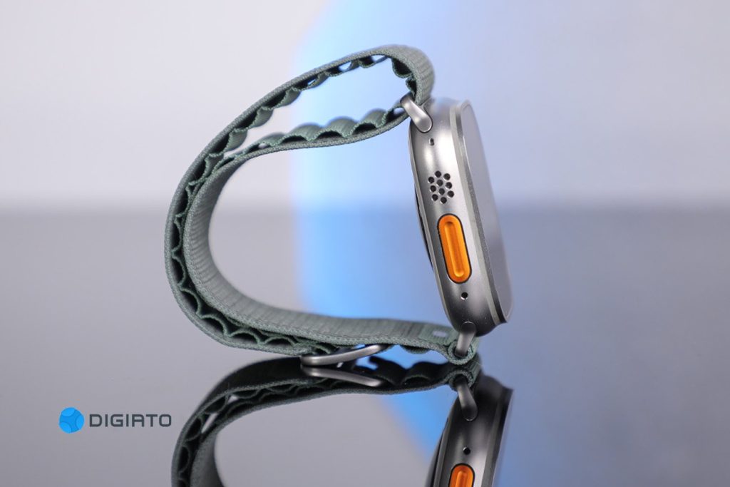 اپل واچ اولترا به گمان زیادً در ۲۰۲۶ با نمایشگر بزرگ‌تر microLED اراعه می‌بشود