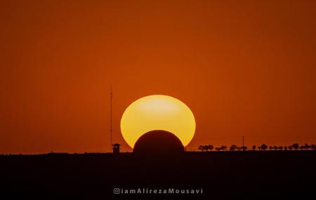 غروب خورشید پشت رصدخانه مراغه این این چنین زیباست+عکس