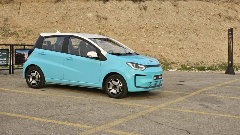 قیمت خودروهای هیبریدی