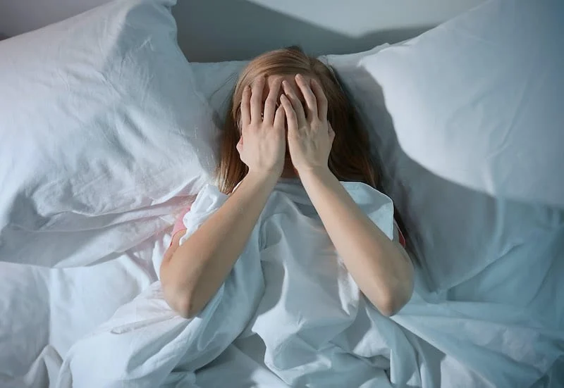 محققان میگویند دو شب کمخوابی علتاحساس پیری در افراد میشود_راسخ 9 احساس پیری