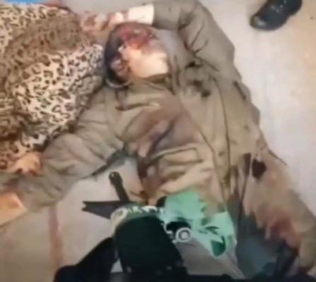 تروریست صهیونیستی که با لباس زنان فلسطینی عکس میگرفت به هلاکت رسید+عکس