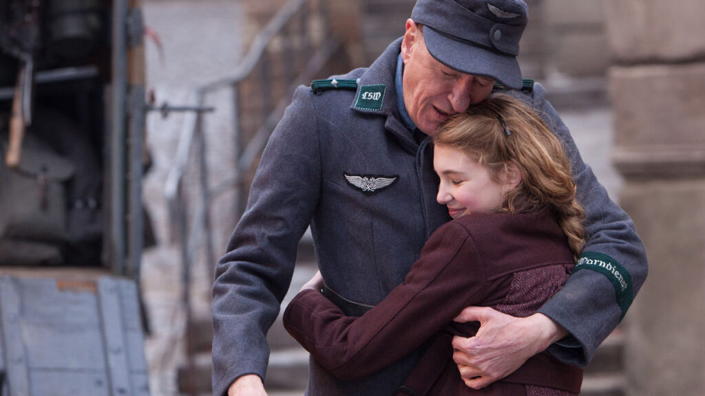 فیلم هایی که شما را برای خواندن کتاب ترغیب میکند_راسخ 29 The Book Thief