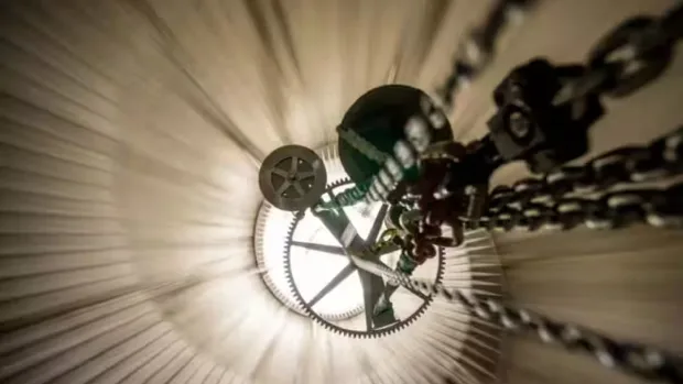 چرا جف بزوس 42 میلیون دلار برای ساخت یک ساعت غول پیکر هزینه کرد؟