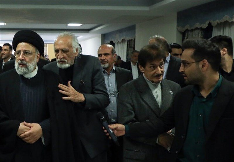 بغض احمد نجفی شکست/امیدوارم راه «شهید رئیسی» گم نشود