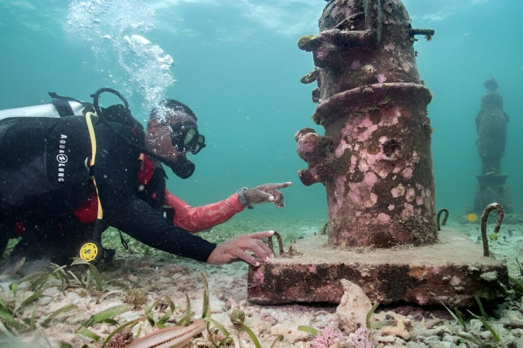 1717784240 607 ساخت یک گالری از مجسمه در دریای کارائیب برای حمایتاز