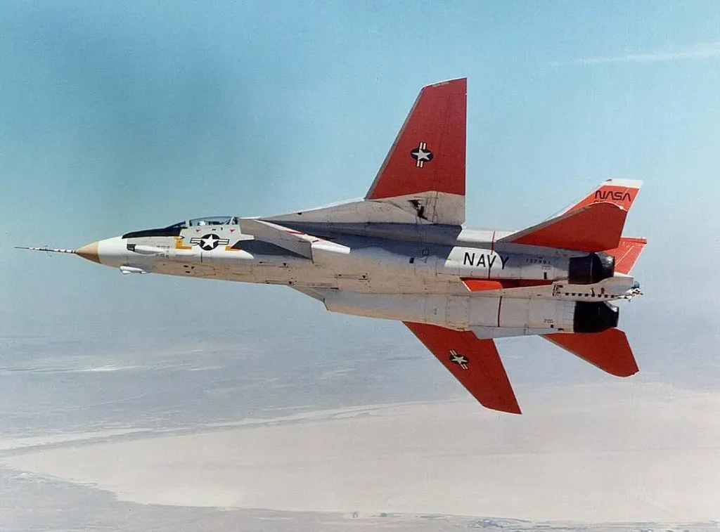 تاریخچه و مشخصات جنگنده آمریکایی F-14 Tomcat_راسخ 4 تاریخچه و مشخصات جنگنده آمریکایی F-14 Tomcat