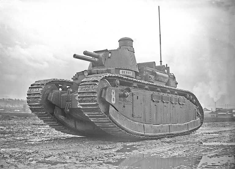 1720715037 981 تانک های با طراحی سه توپ در حال برگشت به