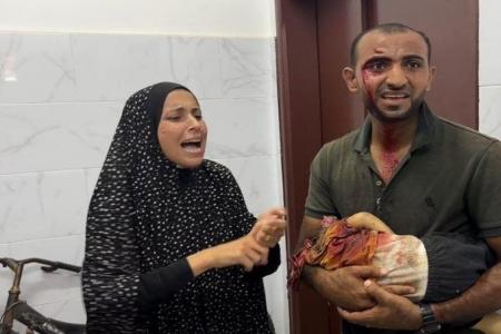 تصویری از پدر و مادر فلسطینی که قلب هر فردی را ذوب میکند_راسخ