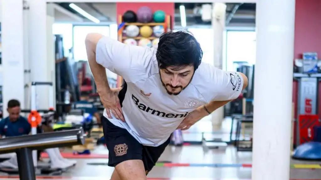 ژابی آلونسو سردار آزمون را از تمرینات گروهی اخراج کرد_راسخ