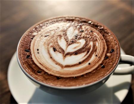 عکس جالب از منوی متفاوت یک کافه در مشهد