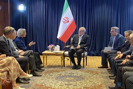 تصویری متفاوت از دومین دیدار پزشکیان در نیویورک با گروه الدرز_راسخ