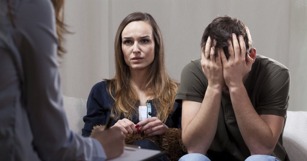 نرخ طلاق در مشهد به ۲۵% افزایش یافت؛ روانشناس خوب برای صدمه طلاق در مشهد کیست؟_راسخ