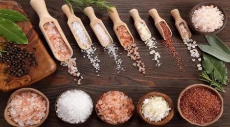 نمک دریا یا نمک یُد دار؟ انتخاب آگاهانه برای نگه داری سلامت خانواده_راسخ