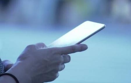 عوارض استفاده طولانی از گوشی‌های هوشمند