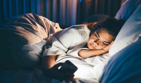 کم‌خوابی چطور سلامت قلب را تهدید می‌کند؟_راسخ